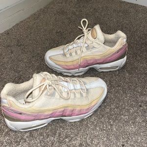 Air Max 95 Plant Color Collection